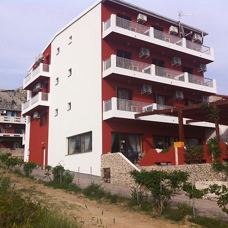 Pansion Laguna 메타이나 외부 사진